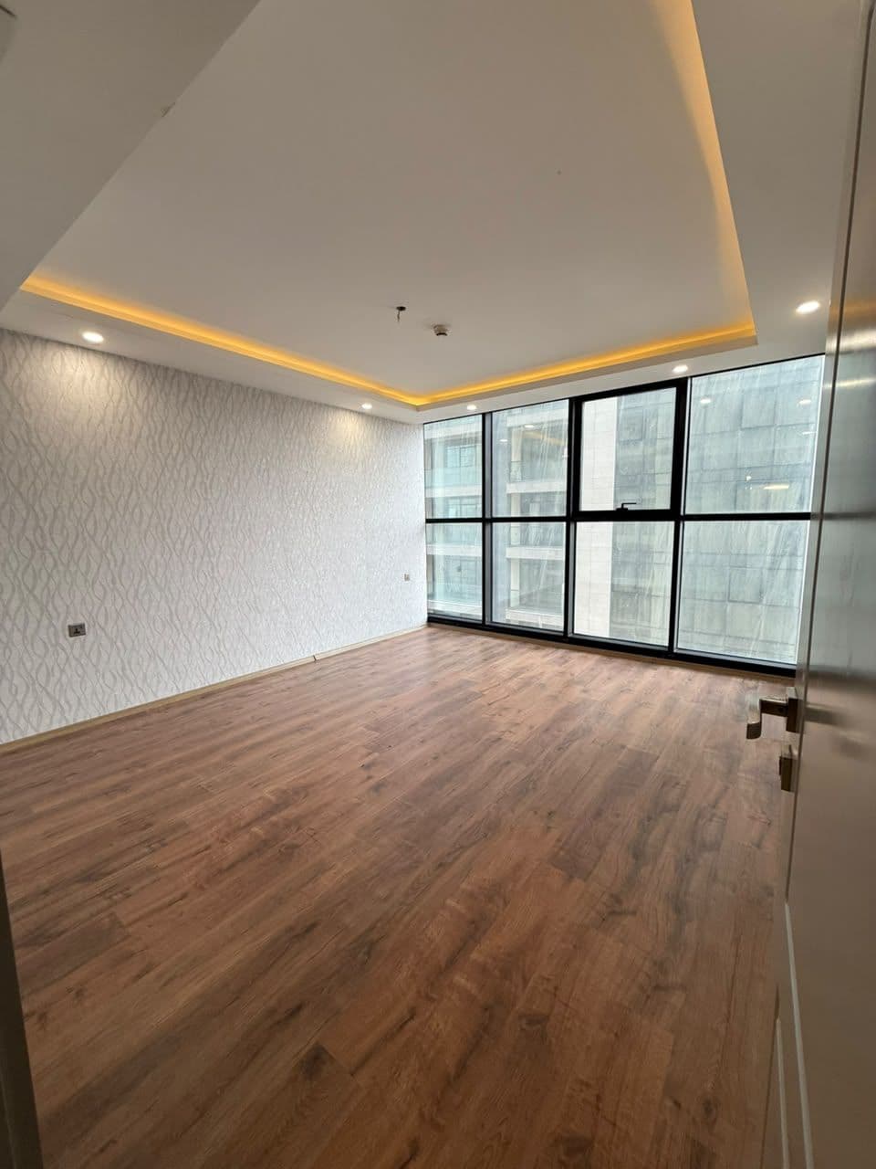 2+1 Apartment for sale in { Sky Towers - Erbil } 